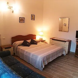 La Mimosa Forte dei Marmi